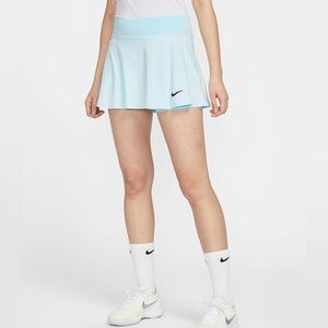 NikeCourt Dri-FIT Victory
Women's Flouncy Skirt glacier blue size M